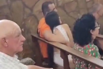 Viral: descubrió a su marido con la amante en una iglesia y todo terminó en escándalo