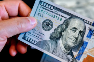 El dólar blue cerró estable en torno a los $1.340