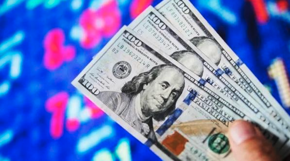 El dólar oficial del Banco Nación se vende a $1.470: caída de $45 en un solo día