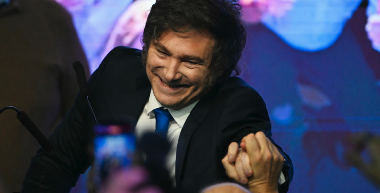 Milei consolida su poder con una victoria histórica en las legislativas: “Comienza una nueva era para Argentina”